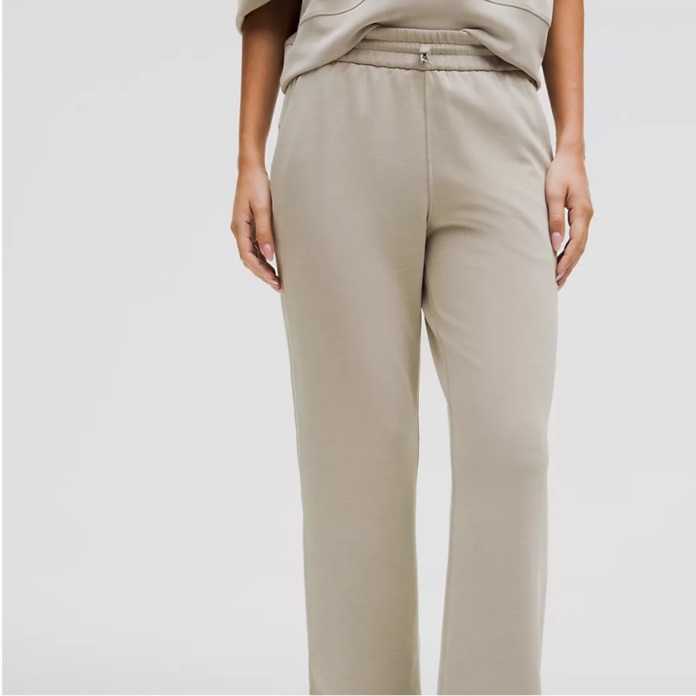 Lululemon softstreme high-rise pant